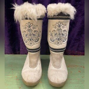 GUC Tecnica embroidered tan & navy wool & fur winter boots size 40 / women size